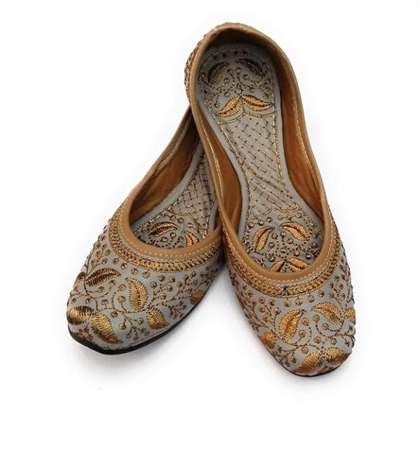 NIHARIKA Women’s Embroidered Rajasthani Mojari's