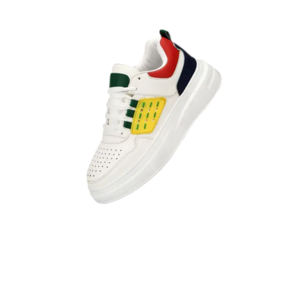 SPORTS SNEAKERS